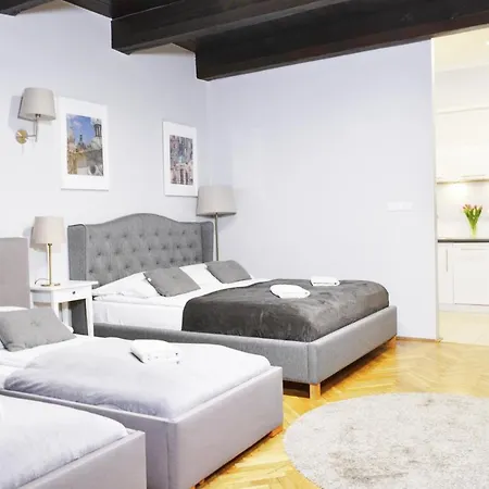 21 Florianska Street * Krasków