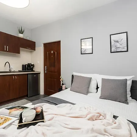 Aparthotel W11 - Loftaffair Krakow