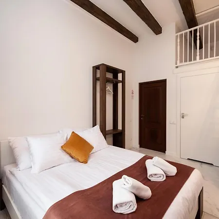 فندق Hive Family House كراكوفيا