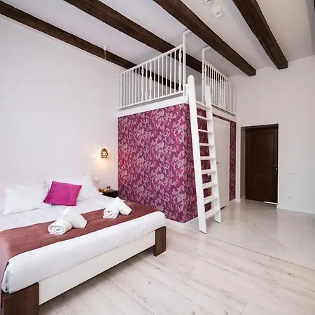 Hive Family House كراكوفيا