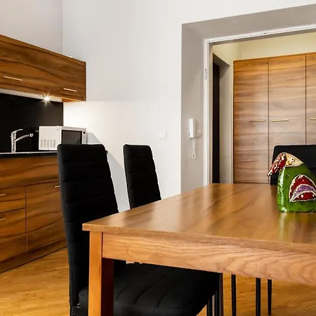 For Main Square Hotel apartamentowy