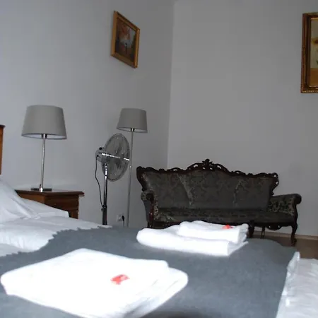 Aparthotel K22 Bonerowska 8 3*