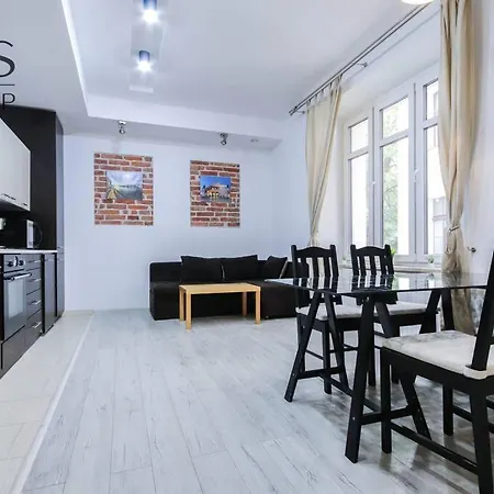 Klimatyczny Apartament Blisko Kazimierza - *