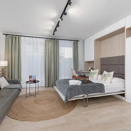 Apartment Deluxe With Parking Kacik 10 By Renters *