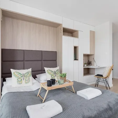 Deluxe With Parking Kacik 10 By Renters Apartment