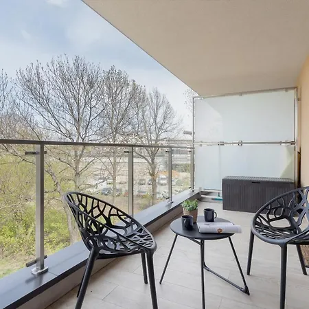 Apartment Deluxe With Parking Kacik 10 By Renters *