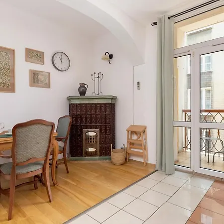 Spacious Retro In The Center Of Cracow By Renters * Krakau