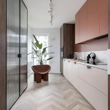 Deluxe Podskale 18 With Parking & Balcony In By Renters Prestige Krakow