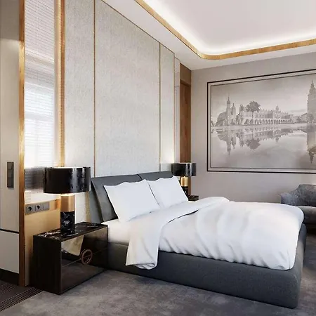 The Crown - Handwritten Collection Hotel Krakau