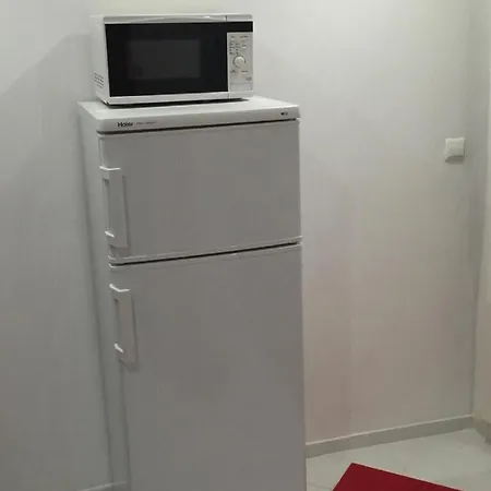 Apartman Red&white Lower Ground Floor *