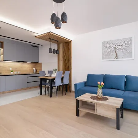 Dark Blue With Parking And Furnished Balcony In By Renters * Kraków