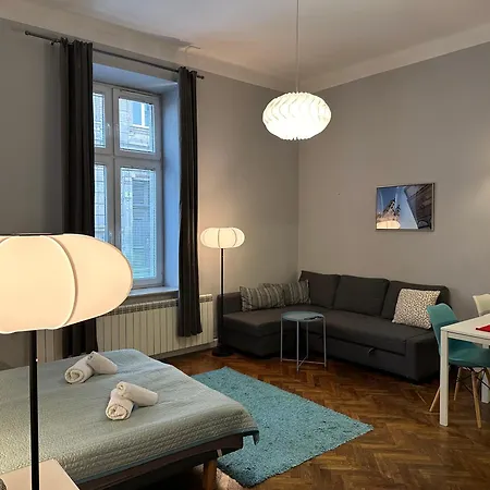 Perfect Place To In Center 36m2 W3 *