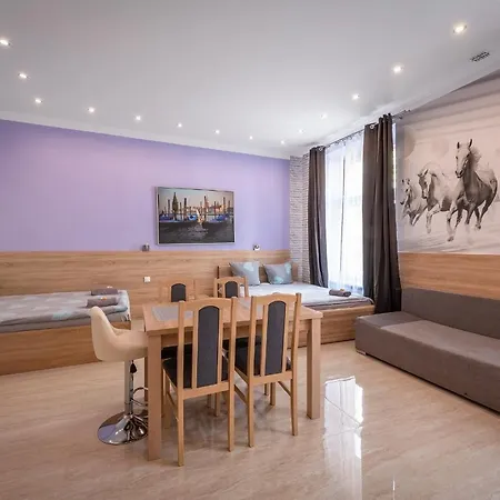 Hostel 70s Krakov