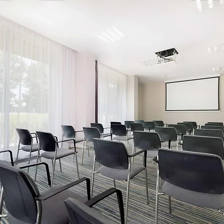 מלון Hampton By Hilton קרקוב