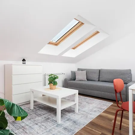 Trailside - By Upstairs Apartamento Cracovia