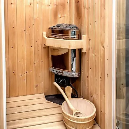 Exclusive Loft With Sauna, Ac And 3 Bathrooms Apartment