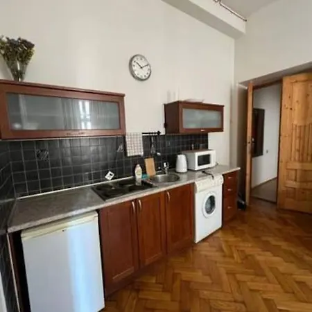 Apartment Plac Szczepanski / Old Town *