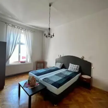 Apartment Plac Szczepanski / Old Town Krakow