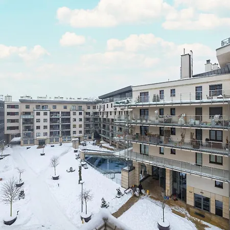 아파트 Bulwary Wislane Ludwinowska Przy Forum By Renters