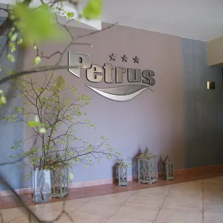 Hotel Petrus