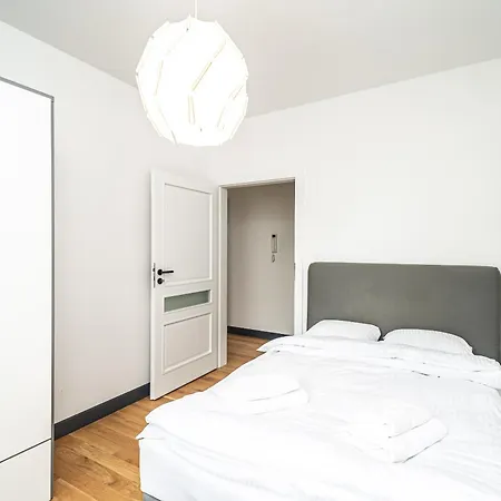 Apartament Rentplanet - Kamienica Retmana *
