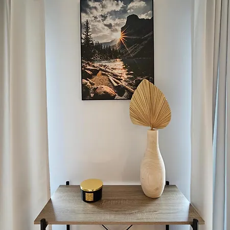 Bulwary Wislane Ludwinowska Przy Forum By Renters