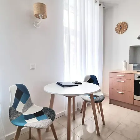 Nook Nook Katarzyny 2 3*