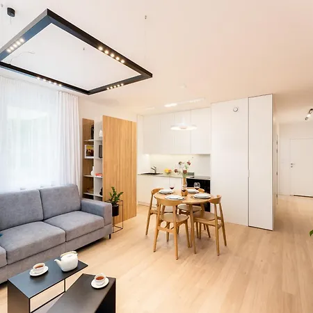 Old Town Krowoderska With Free Underground Garage Apartman