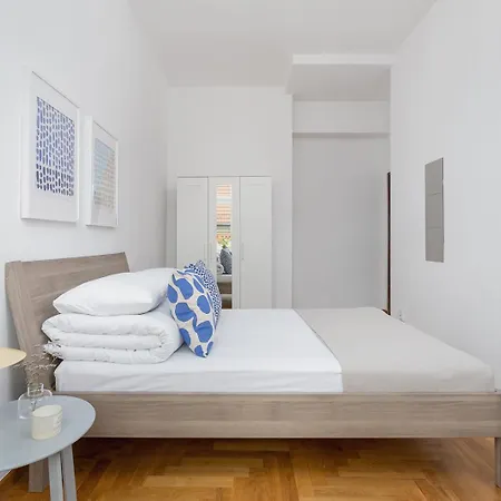 Apartment Two Bedroom - Sarego 28 Street *