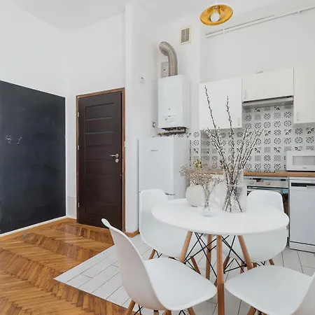 Two Bedroom - Sarego 28 Street