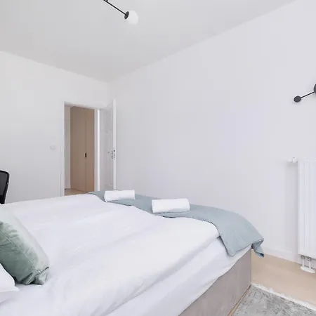 Apartment Krowoderska With Balcony Near Center By Rent Like *