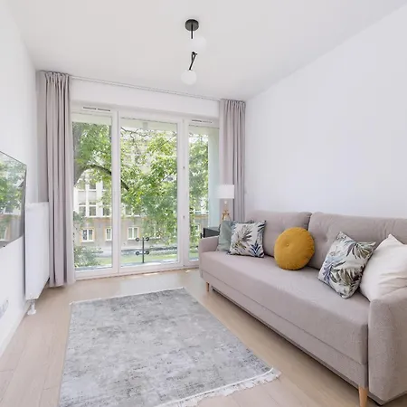 Krowoderska With Balcony Near Center By Rent Like Apartment