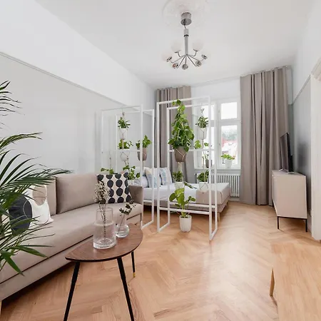 Apartment 2 - Bedroom With Balcony - Rejtana 10 Krakow