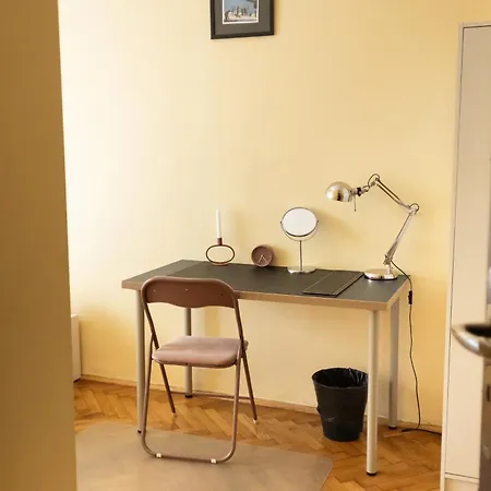 Lejlighed Homely 4 Bedroom - Old Town - By Upstairs Kraków