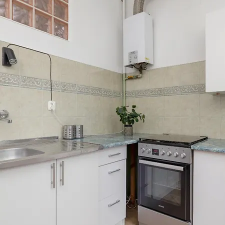 Rodzinny Z Dwiema Sypialniami Niedaleko Centrum Krakowa By Renters 아파트 크라쿠프