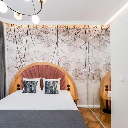 Apart Otel Wawel - Old Town 3*