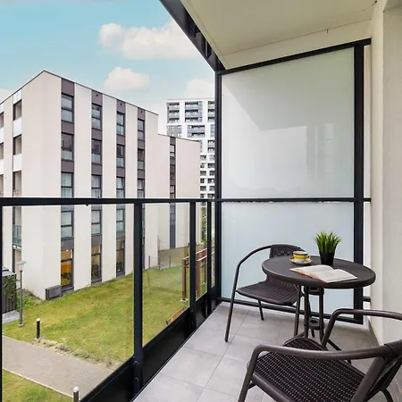 Apartment Cozy Laszkiewicza With Parking By Renters