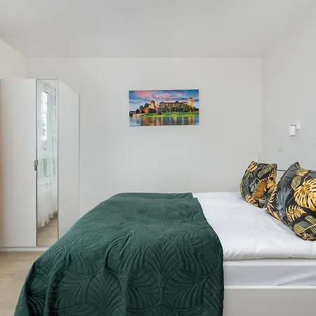 Cozy Laszkiewicza With Parking By Renters *