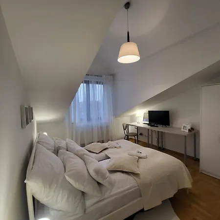 Kochanowskiego 12 * Krakow