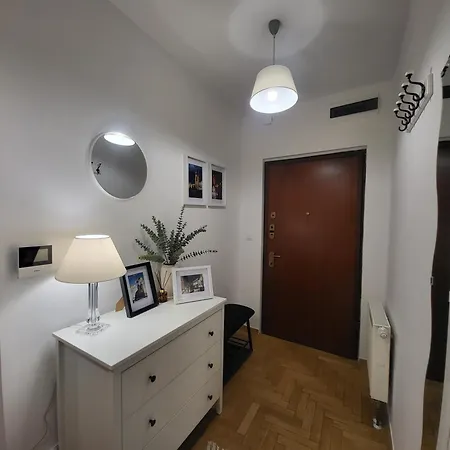 Kochanowskiego 12 Apartment