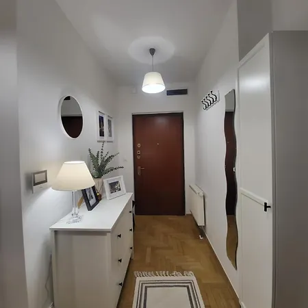 Apartment Kochanowskiego 12 *