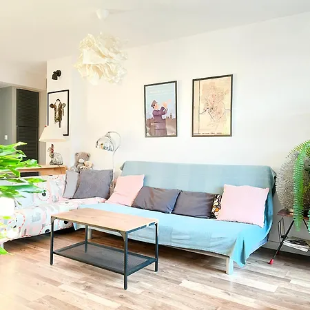 Apartament Large 74m2 For 6 Guests With 3 Bedrooms