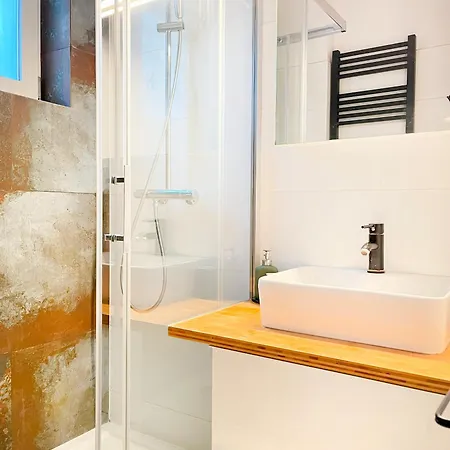 Large 74m2 For 6 Guests With 3 Bedrooms Apartament Kraków