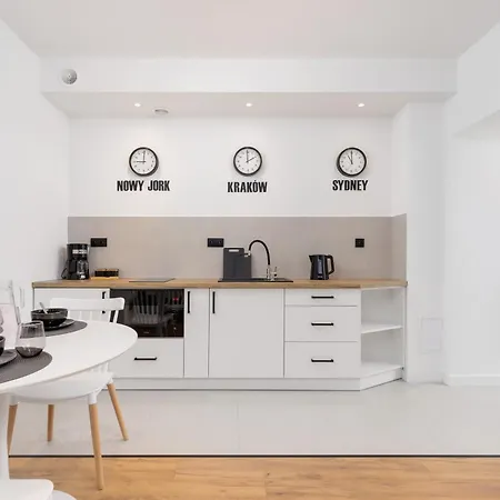 Cracow Starowislna By Renters Apartment