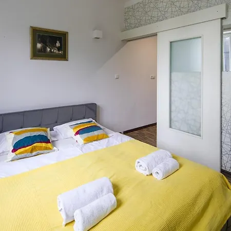 Comfort In Great Location דירה קרקוב