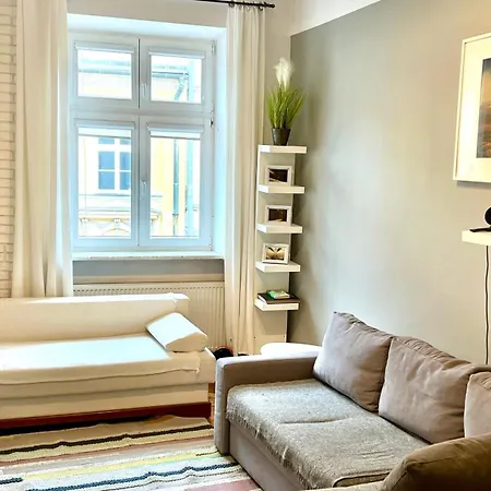 Cinema With A View Of Old Town Apartament *