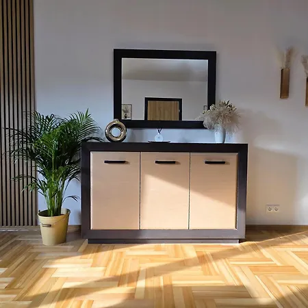 Gold Blisko Wawelu Apartment Krakow