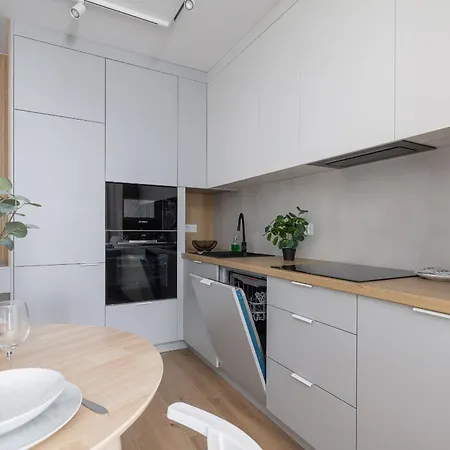 Kosciuszki 39 In Cracow With Gym By Renters Prestige Cracovia