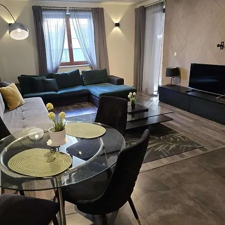 Near To The Wawel Castle With A Parking Appartement
