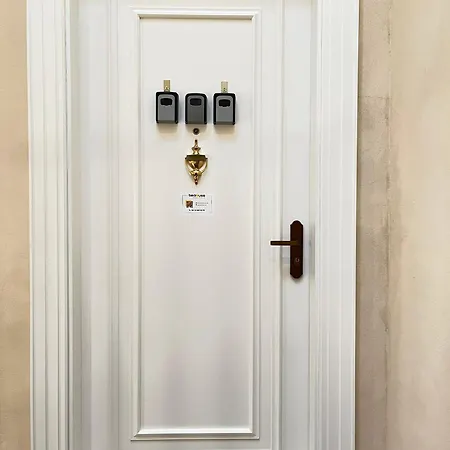 Premium With Air Conditioning For Couples In The Heart Of Krakow, Main Square Apartment *